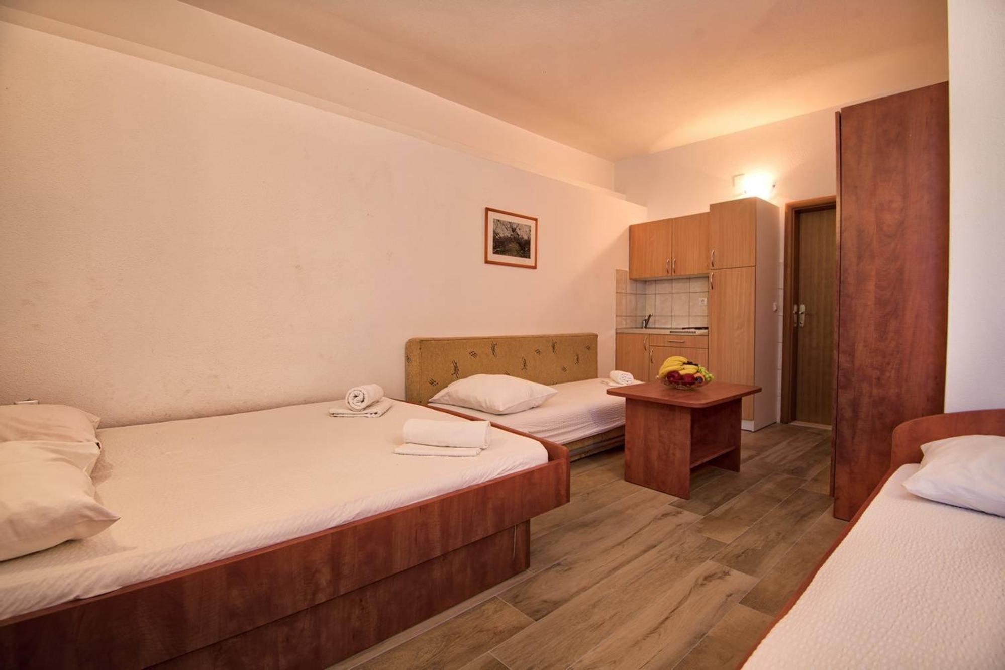 Apartments Bona Neum Quarto foto